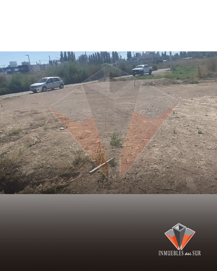 VENTA AMPLIO LOTE 